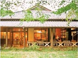 �G�[�XJTB�F�R�z�@�ʂ̓�